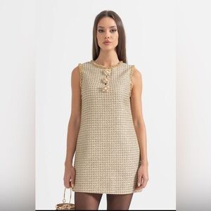 Elegant Gold and Cream Sleeveless Dress